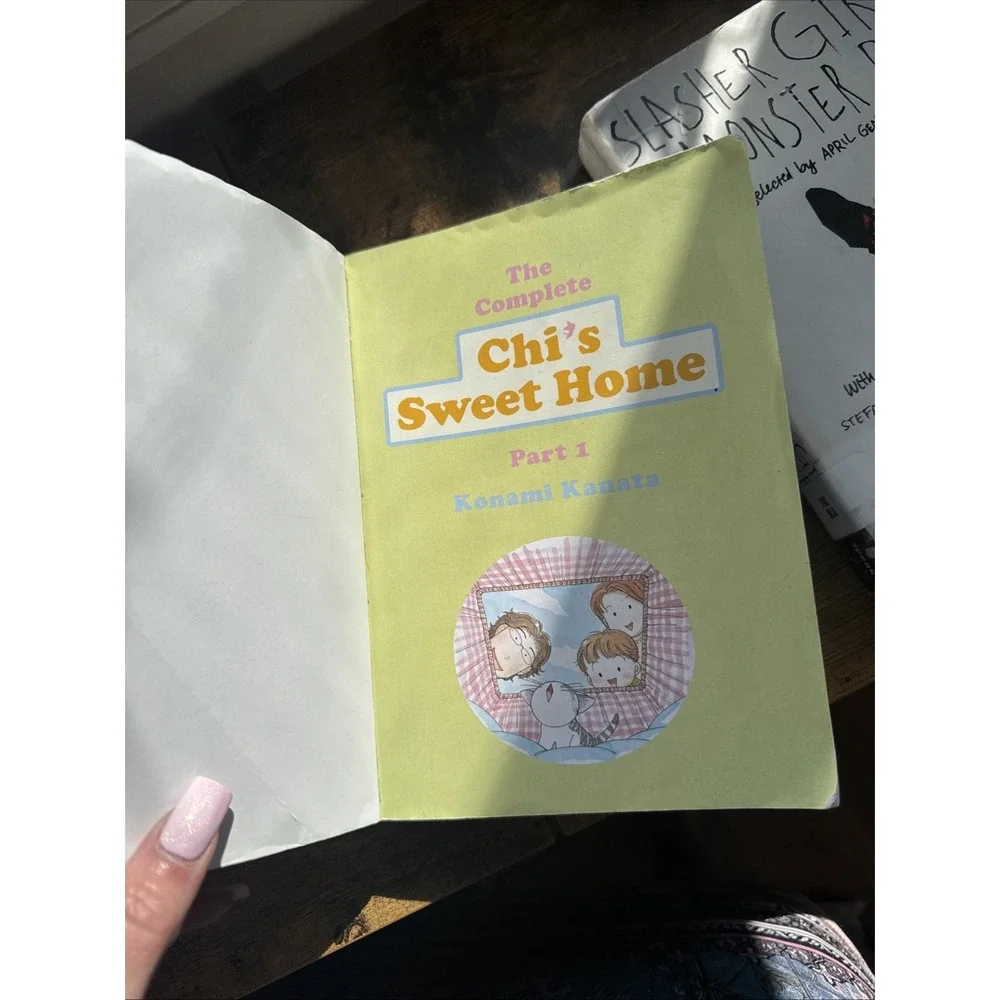 The Complete Chi's Sweet Home 1 Paperback‎ Book